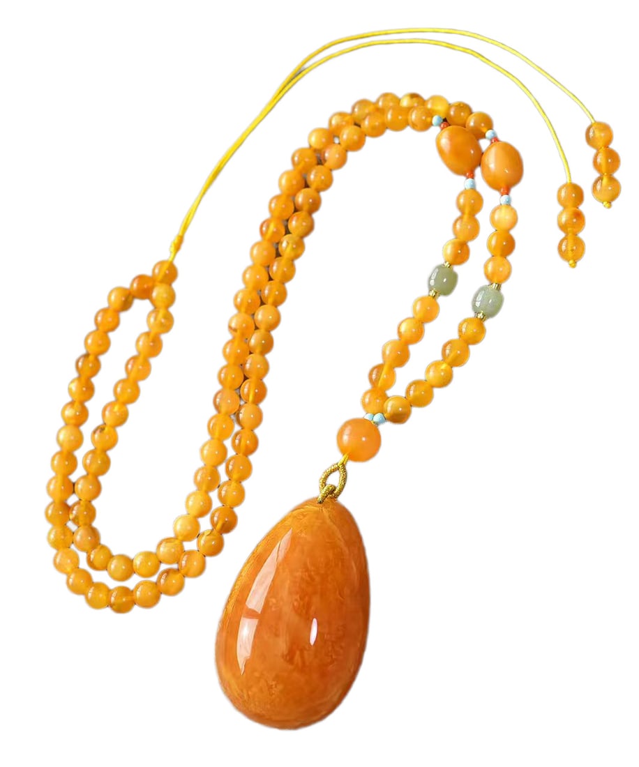 Natural Beeswax Hand-Carved Lucky Pendant w Hand Woven Beeswax Beads Necklace: Natural Beeswax Hand-Carved Lucky Pendant w Hand Woven Beeswax Beads Necklace Dimension: 48 x 30 x 17 (mm) 1.89 x 1.18 x 0.67 (inches) Weight: 0.06 lbs/ 25.7 g