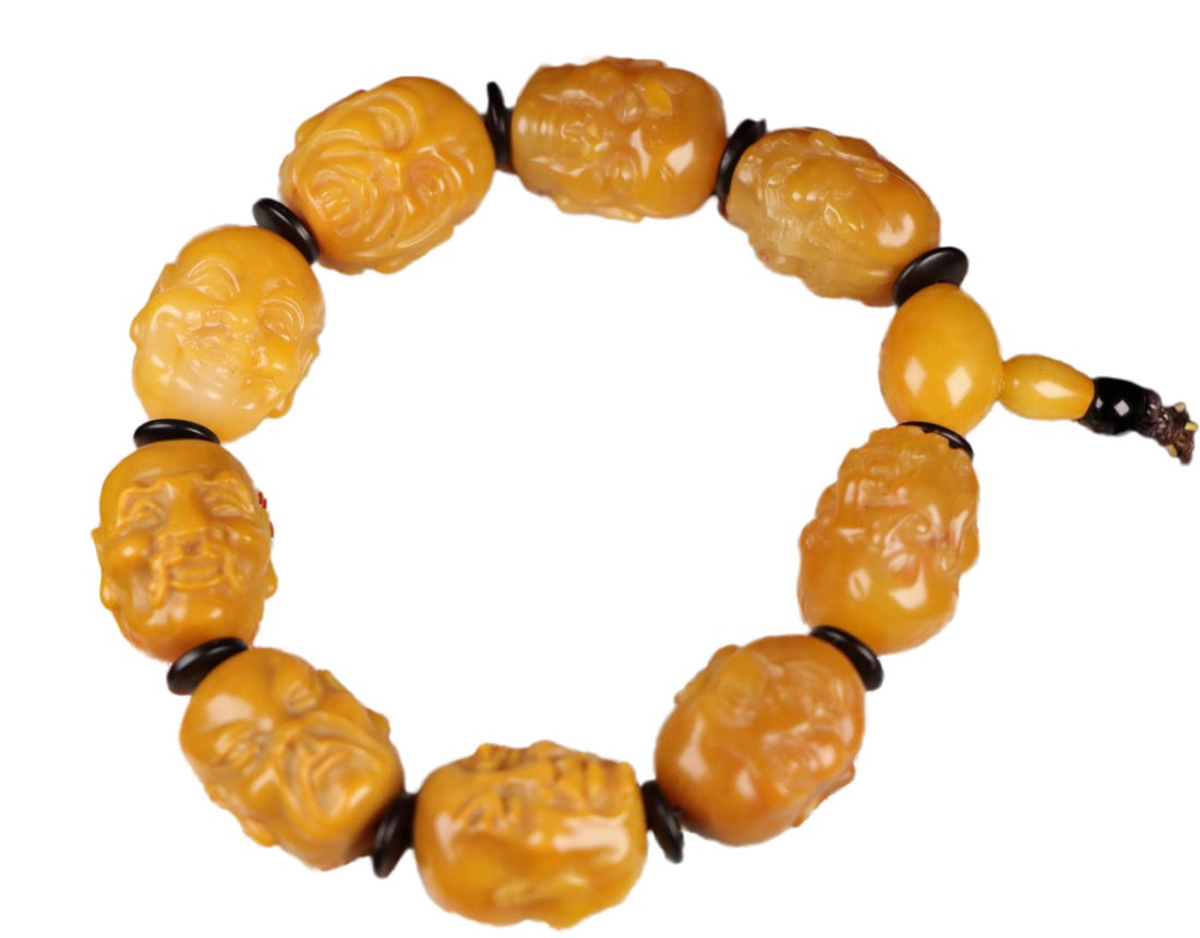 Vintage Tianhuang Shoushan Stone Hand-Carved Beads Bracelet w Arhat Head: Vintage Tianhuang Shoushan Stone Hand-Carved Beads Bracelet w Arhat HeadDimension: 20 x 10.5 x 10.5 (mm) 0.79 x 0.41 x 0.41 (inches)Weight : 0.15 lbs/ 66.6 g