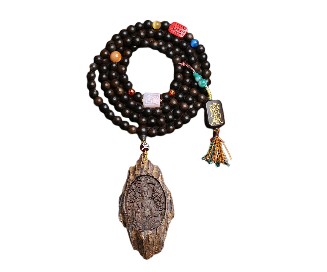Vintage Chenxiang Wood Hand-Carved Pendant w Siddhartha Buddha & Hand Woven Beads Necklace: Vintage Chenxiang Wood Hand-Carved Pendant w Siddhartha Buddha & Hand Woven Beads NecklaceDimension: 87 x 46 (mm) 3.42 x 1.81 (inches) Weight: 0.18 lbs/ 83.3 g
