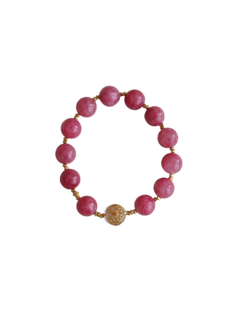 Hand Woven Rose Quartz Beads Bracelet: Hand Woven Rose Quartz Beads Bracelet Dimension: 11.5 (mm) 0.45 (inches)