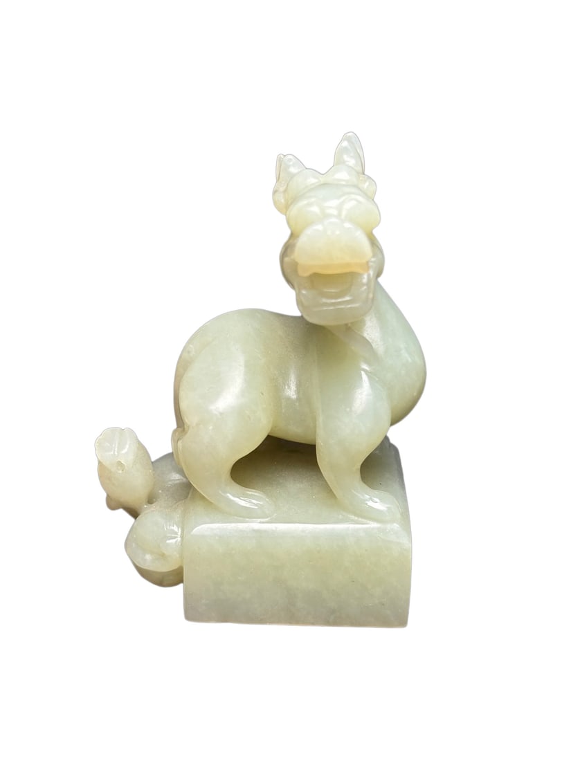 Natural Hetian Jade Hand-Carved Seal w Dragon: Natural Hetian Jade Hand-Carved Seal w DragonDimension: 81 x 60 x 40 (mm) 3.19 x 2.36 x 1.57 (inches) Weight: 0.48 lbs/ 218 g