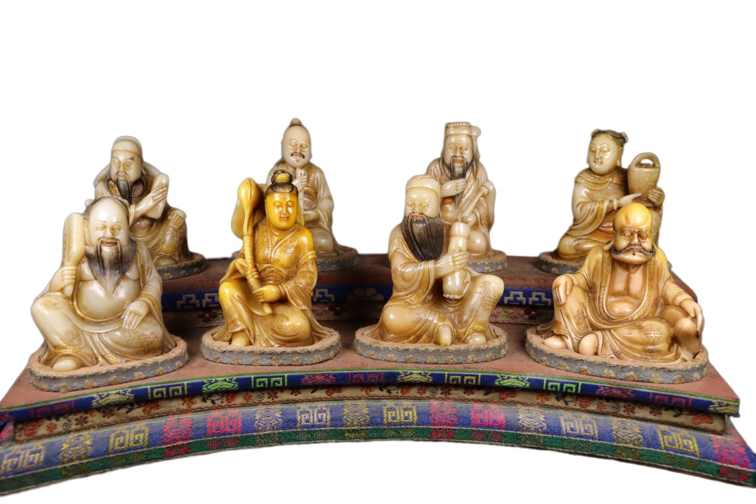 A Set Vintage ShoushanStone Hand-Carved Seal Statues w Eight Taoism Deity: A Set Vintage ShoushanStone Hand-Carved Seal Statues w Eight Taoism DeityDimension: 100 x 70 x 70 (mm) 3.94 x 2.75 x 2.75 (inches) Total Weight (without base): 6.55 lbs/ 2970 gThe total weight does no