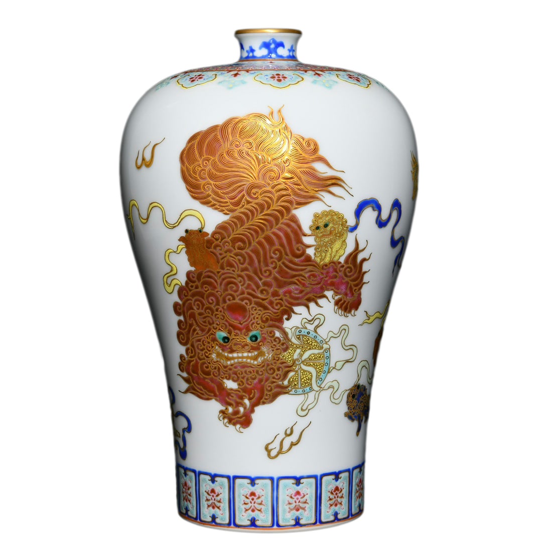 Porcelain Vase Gilt Gold Famille Rose w Fortune Lion ,Qing Dynasty Yongzheng Mark (1 of 10)