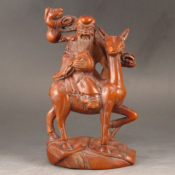 Chinese Natural Boxwood Statue - Longevity Taoism Deity: Hand-carved Chinese Natural Boxwood Statue - Longevity Taoism Deity & DeerDimension: 142*100*43(mm) 5.59*3.94*1.69(in) Weight 0.31 lbs/142gTips about boxwoodChinese boxwood is originally milky yellow.