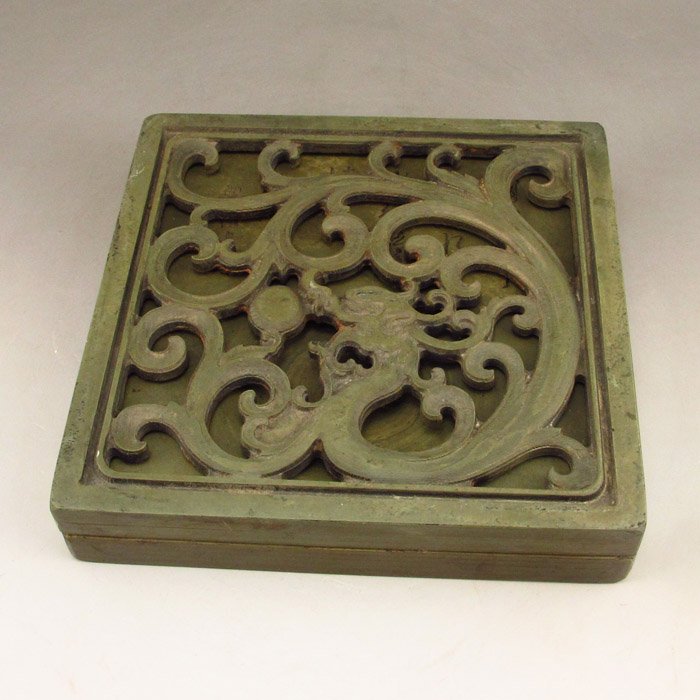 Hollow Out Carved Chinese Duan Inkstone w Dragon: Hollow Out Carved Chinese Duan Inkstone w Dragon Dimension: 158*158*30 (mm) 6.22*6.22*1.18 (in) Weight 3.79 lbs/1720g
