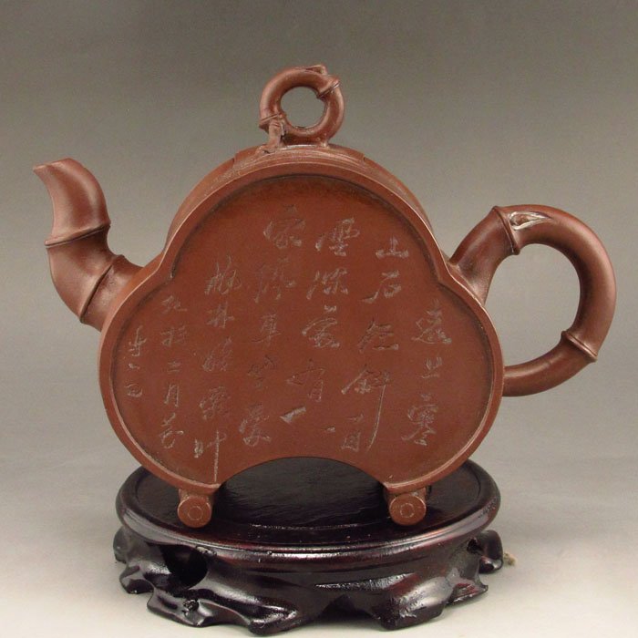 Fine Chinese Zisha / Purple Clay Turtle Teapot w Poetry: Fine Chinese Zisha / Purple Clay Turtle Teapot w Poetry Dimension: 420*165*70 (mm) 16.54*6.50*2.76 (in) Weight 0.68 lbs/310g Zisha ware, especially zisha teapots, is one of the mysterious arts of Chin