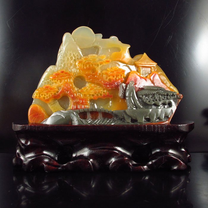 Chinese Natural Jade Statue - Sage & Pine Tree: Chinese Natural Jade Statue - Sage & Pine Tree Dimension: 190*130*37 (mm) 7.48*5.12*1.56 (in) Weight 1.68 lbs/762g The total weight does not include the base. The base is included after you have won t