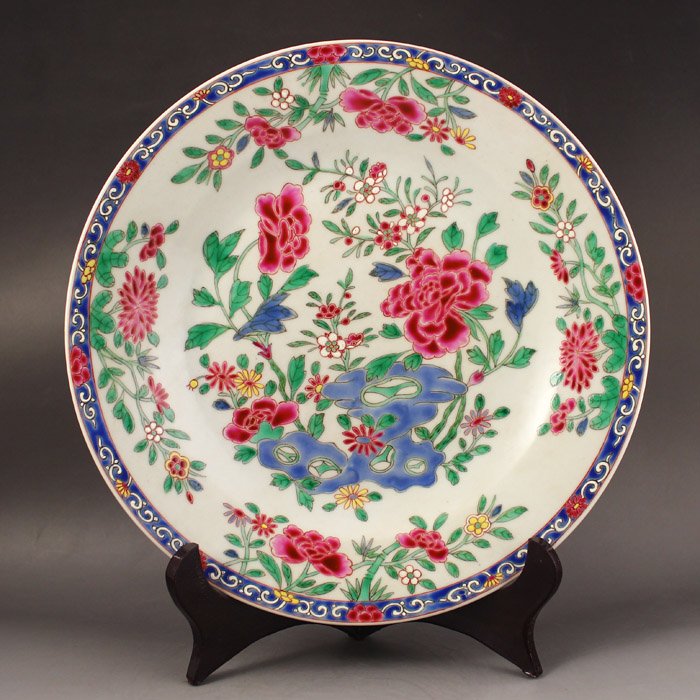 Chinese Qing Dy Style Famille Rose Porcelain Plate: Hand-painted Chinese Qing Dy Style Famille Rose Porcelain Plate Dimension: 229*229*28(mm) 9.02*9.02*1.10(in) Weight 0.73 lbs/ 330 gTips about Chinese Porcelain Chinese ceramic ware is an art craft tha