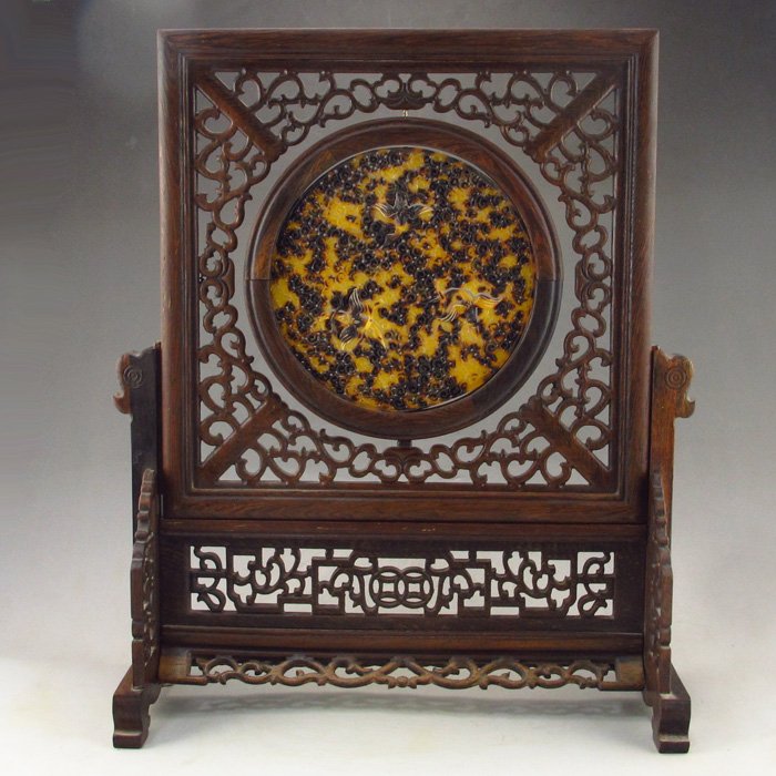 Hand Carved Natural Sandalwood Inlay Dia Mao Screen: Hand Carved Natural Sandalwood Inlay Dia Mao Screen Dimension: 355*282*120(mm) 13.98*11.10*4.72(in) Weight 1.38lbs/626 g