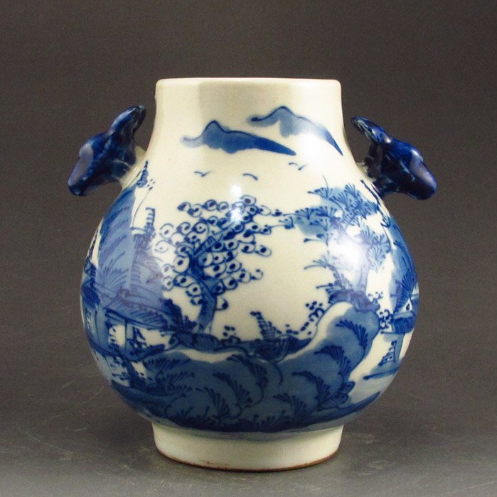 Chinese Blue And White Porcelain Sheep Head Vase: Chinese Blue And White Porcelain Sheep Head Vase Dimension: 96*87*87 (mm) 3.78*3.43*3.43 (in) Weight 0.58 lbs/262g Tips about Chinese Porcelain Chinese ceramic ware is an art craft that has been devel