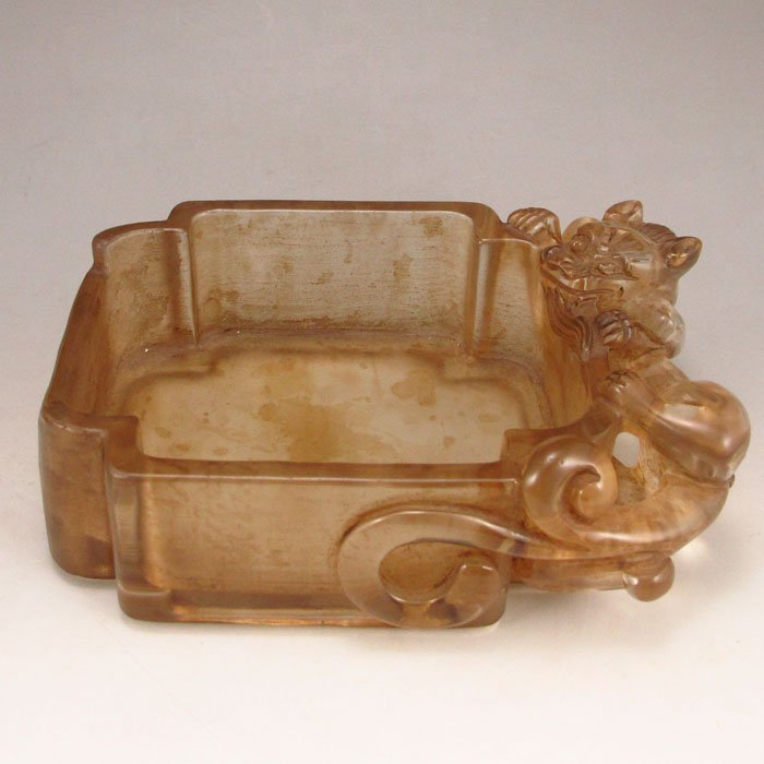 Old Chinese Crystal Chi Dragon Brush Washer: Old Chinese Natural Crystal Chi Dragon Brush Washer Dimension: 145*102*50(mm) 5.71*4.02*1.97(in) Weight 1.26 lbs/570 g
