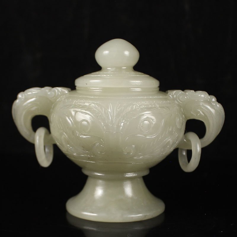 Hetian Jade Double Ring Beast Head Incense Burner: Superb Chinese Natural Hetian Jade Double Ring Beast Head Incense Burner Dimension: 94*58*78(mm)3.70*2.28*3.07(in) Weight 0.39 lbs/178 g Tips about Chinese Hetian Nephrite JadeHetian jade is a nephrit
