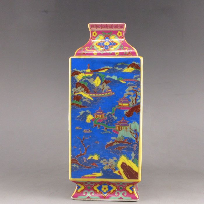 Chinese Gilt Edges Enamels Porcelain Vase: Chinese Gilt Edges Enamels Porcelain Vase w Yongzheng Mark Dimension: 175*70*70(mm) 6.89*2.76*2.76(in) Weight 1.04 lbs/474 g Tips about Chinese Porcelain Chinese ceramic ware is an art craft that has 