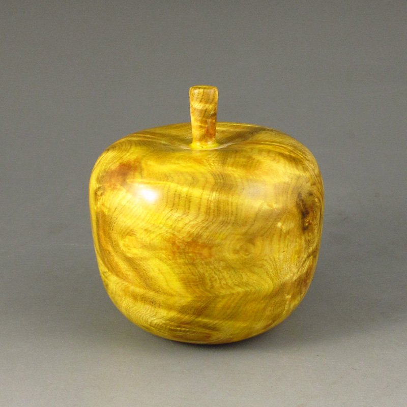 Chinese Natura Jisi Nan Wood Apple Statue: Beautiful Hand Carved Chinese Natura Jisi Nan Wood Apple Statue Dimension:68*65*65(mm) 2.68*2.56*2.56(in) Weight 0.26 lbs/120g Tips for wood art craft The wood sculpture is popular for collectors. The