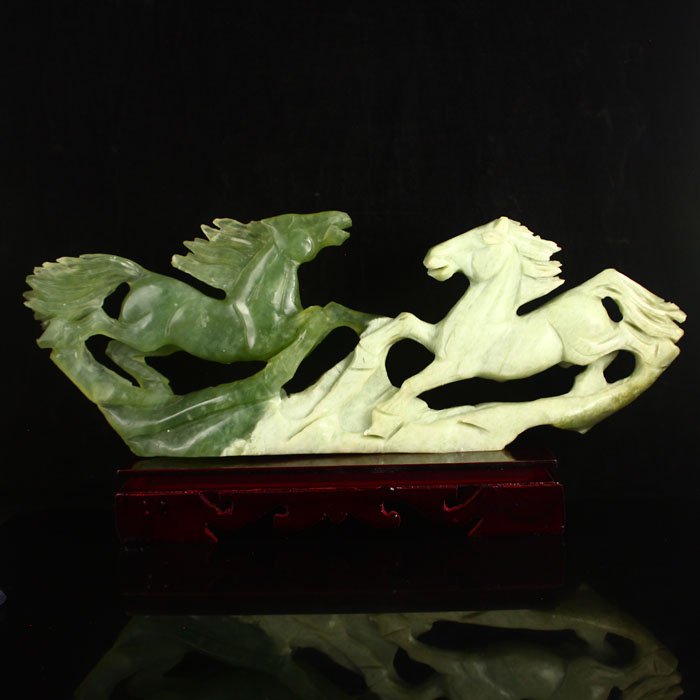 Chinese Natural Jade Statue - Double Horses: Superb Color Chinese Natural Jade Statue - Double Horses Dimension:370*130*36(mm) 14.57*5.12*1.42(in) Weight 2.58 lbs/1170g The total weight does not include the base. The base is not included after y