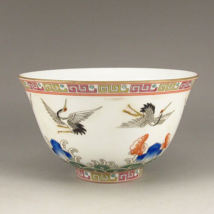 Hand Draw Chinese Gilt Edges Wu Cai Porcelain Bowl: Hand Draw Chinese Gilt Edges Wu Cai Porcelain Bowl w Crane & Guang Xu Mark Dimension: 107*107*60(mm) 4.21*4.21*2.36 (in) Weight 0.26 lbs/116 g Tips about Chinese PorcelainChinese ceramic ware is an ar
