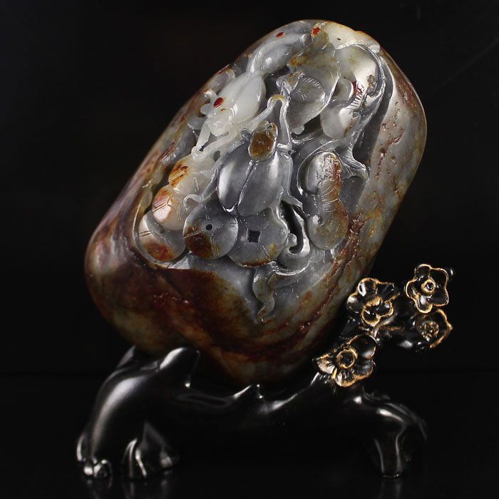 Chinese Natural Hetian Jade Statue - Ladybugs: Hand Carved Chinese Natural Hetian Jade Statue - LadybugsDimension:107*71*44(mm) 4.21*2.8*1.73(in) Weight 1.15 lbs/520 g Tips about Chinese Hetian Nephrite Jade Hetian jade is a nephrite jade and is r