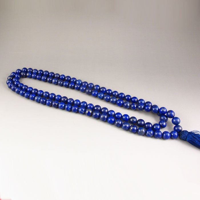 Chinese Lapis Lazuli 108 Buddhist Prayer Beads Necklace: Chinese Natural Lapis Lazuli 108 Buddhist Prayer Beads Necklace Dimension:12*1260(mm) 0.47*49.61(in) Weight 0.64 lbs/292 g