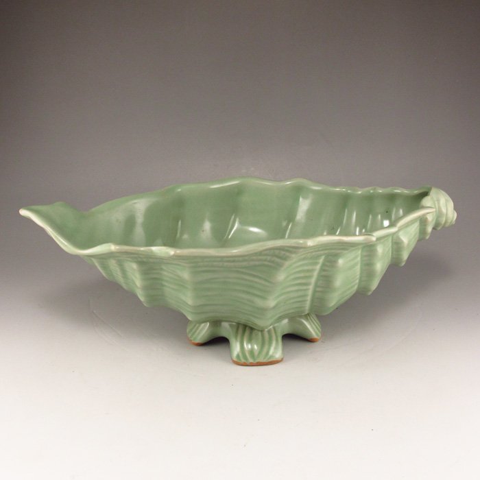 Chinese Long Quan Kiln Porcelain Brush Washer: Handmade Chinese Long Quan Kiln Porcelain Brush Washer Dimension: 287*175*105(mm) 11.30*6.89*4.13(in) Weight : 1.66 lbs/755g Tips about Chinese Porcelain Chinese ceramic ware is an art craft that has 