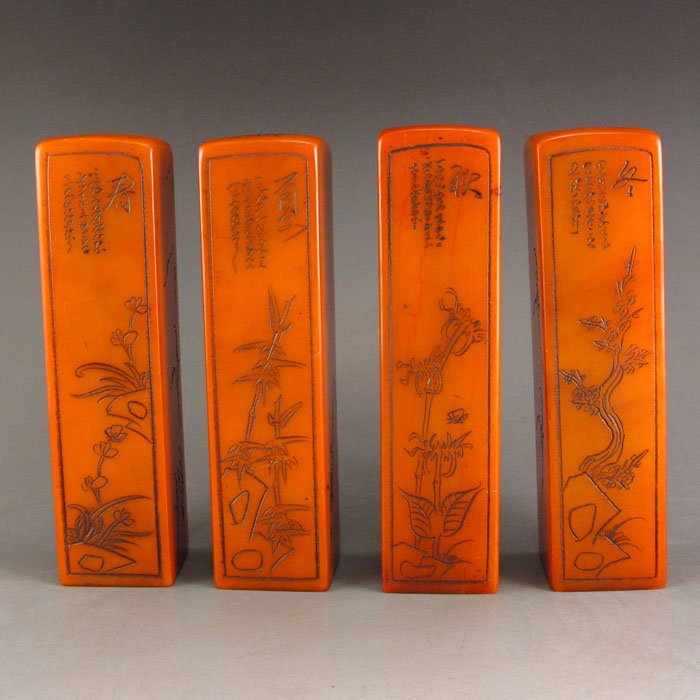 A Set Chinese Natural Shoushan Seal Carved Poetic Prose: A Set Chinese Natural Shoushan Seal Carved Poetic Prose Dimension:36*36*140(mm)1.42*1.42*5.51(in)Weight 0.52 lbs/238 g Tips about Shoushan StoneChinese Fujian Shoushan stone is one of four Chinese tra