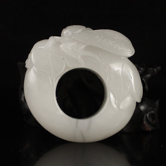 Chinese Natural Hetian Jade Ring Carved Cicada (1 of 6)