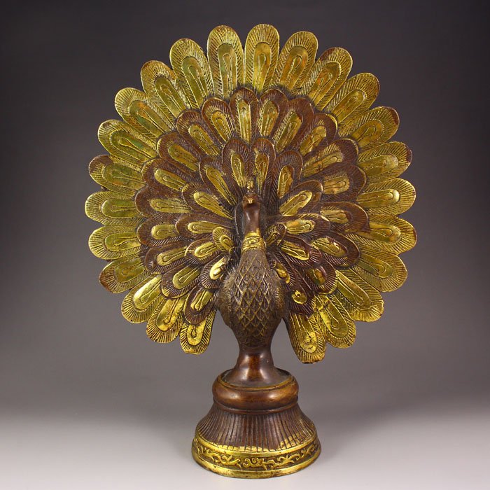 Chinese Gold-Plated Bronze Statue - Peacock: Chinese Gold-Plated Bronze Statue - Peacock w Qianlong MarkDimension:260*330*100(mm)10.24*12.99*3.94(in)Weight 4.13 lbs/1874 g Tips about BronzeBronze is some of the most important pieces of Chinese a