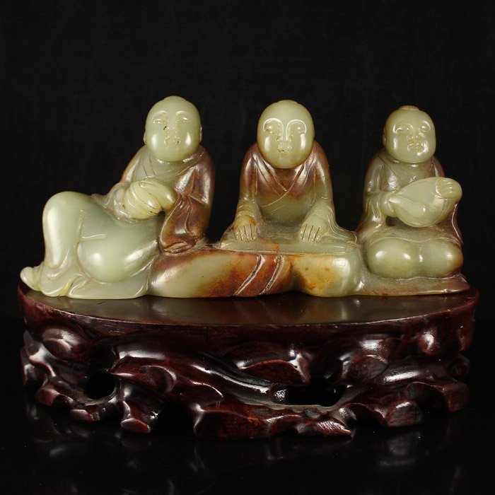 Chinese Hetian Jade Statue - Three Lucky Children: Vintage Chinese Natural Hetian Jade Statue - Three Lucky Children Dimension: 205*58*85(mm) 8.07*2.28*3.35(in) Weight 2.25 lbs/1020 g Tips about Chinese Hetian Nephrite Jade Hetian jade is a nephrite j