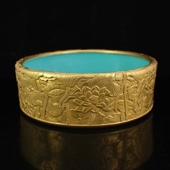 Gilt Pure Gold Low Relief Porcelain Big Brush Washer (1 of 7)