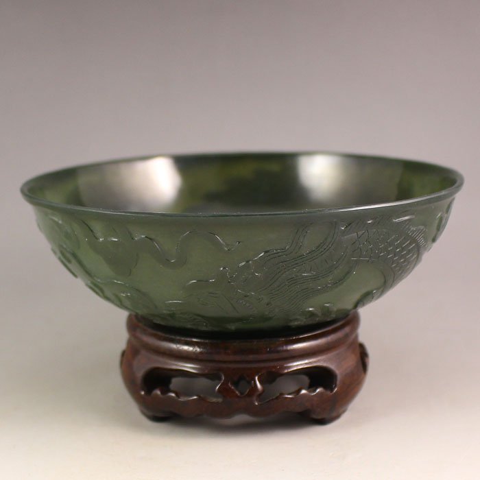 Chinese Green Hetian Jade Low-relief Dragon Bowl (1 of 7)