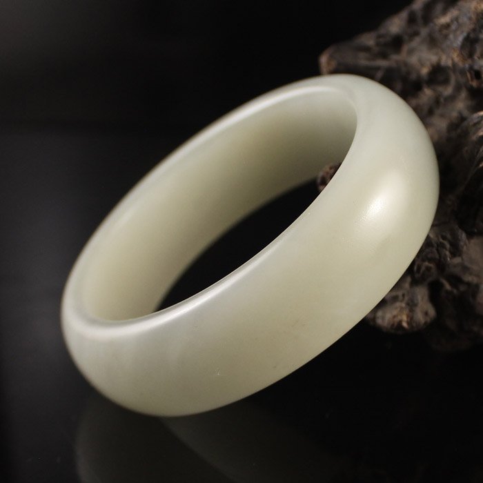 Internal Diameter 55 mm Chinese Hetian Jade Bracelet (1 of 6)
