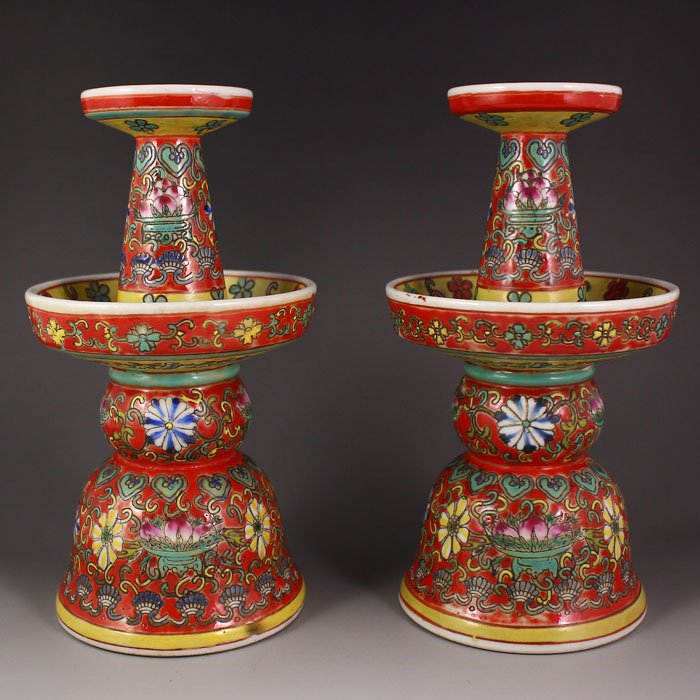 A Pair Chinese Enamels Porcelain Candlestick (1 of 7)
