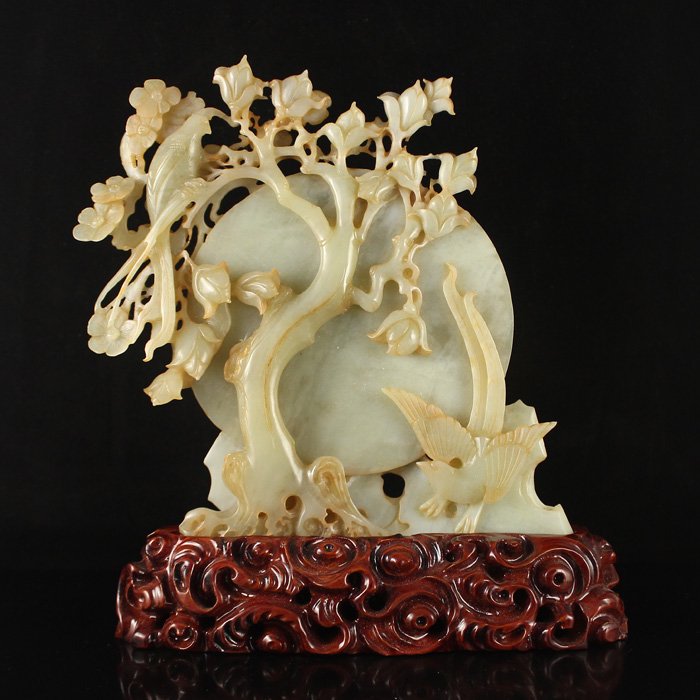 Chinese Qing Dy Hetian Jade Statue - Magpie & Flower (1 of 10)