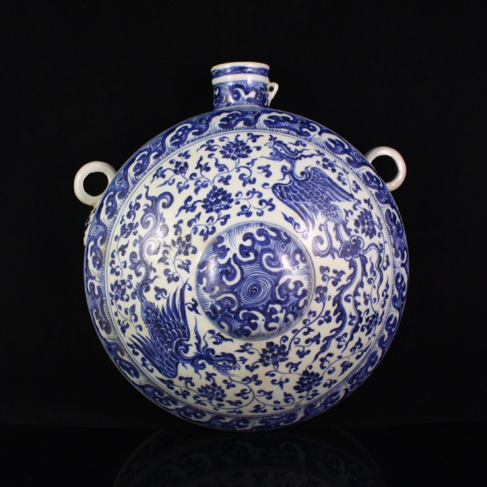 China Blue And White Porcelain Wall Vase w Yongle Mark (1 of 7)