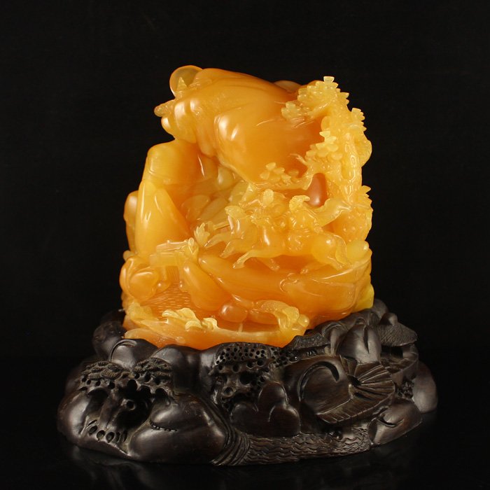 Beautiful Color Indonesia Natural Jin Tian Huang Statue (1 of 9)