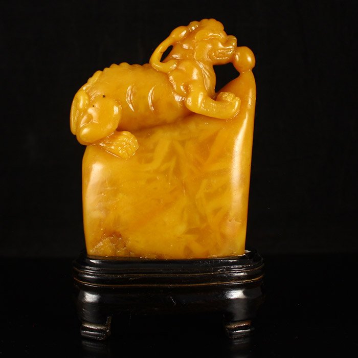 Chinese Natural Shoushan Stone Statue Carved Beast (1 of 8)
