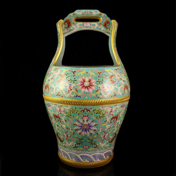 Chinese Gilt Edges Famille Rose Porcelain Water Breaker (1 of 10)