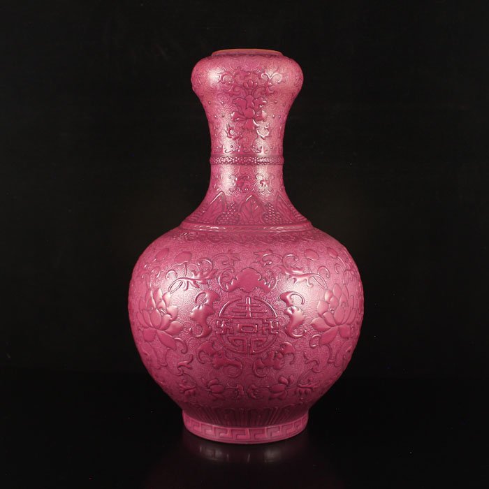 Chinese Low Relief Pahua Rouge Glaze Porcelain Vase (1 of 8)