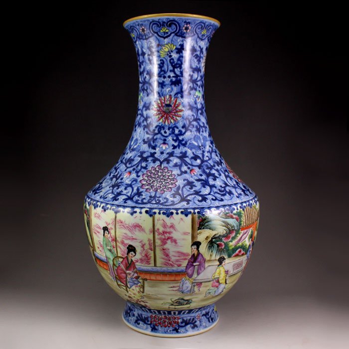 Chinese Famille Rose + Blue And White Porcelain Vase (1 of 10)