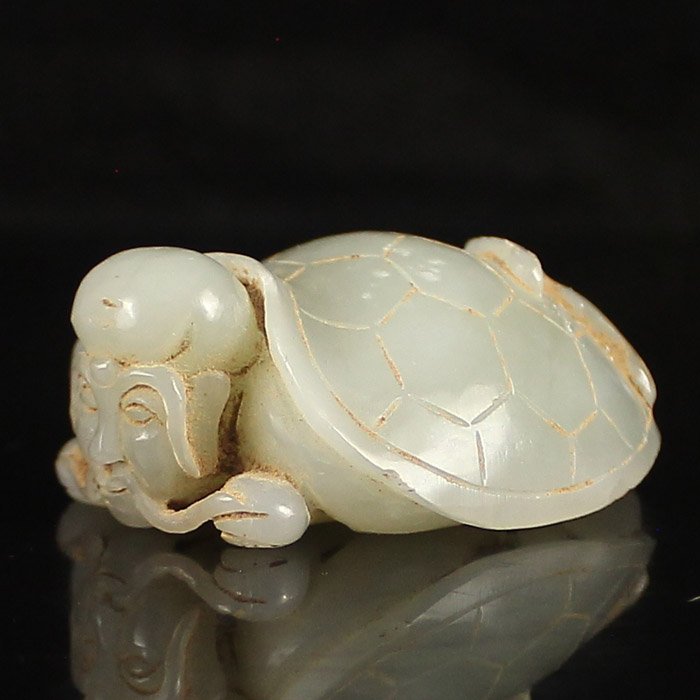 Vintage Chinese Natural Hetian Jade Lucky Turtle Statue: Vintage Chinese Natural Hetian Jade Lucky Turtle Statue Dimension:51*39*20 (mm)2.01*1.54*0.79(in) Weight:0.12 lbs/54 g Tips about Chinese Hetian Nephrite Jade Hetian jade is a nephrite jade and is reg
