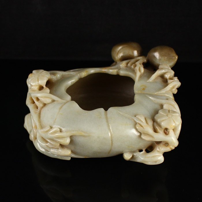 Vintage Natural Hetian Jade Brush Washer Carved Peachs (1 of 6)