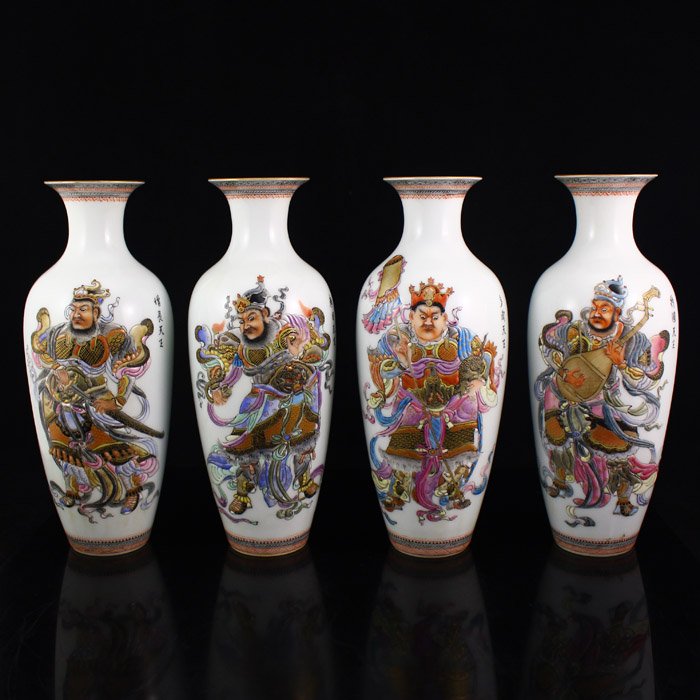 A Set Superb Chinese Famille Rose Porcelain Vases (1 of 10)