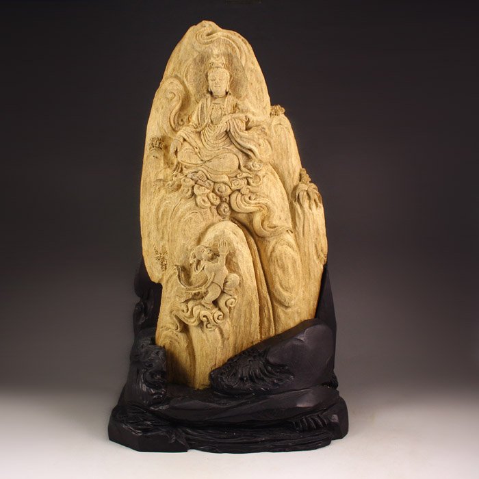 Vietnam Chenxiang Wood Kwan-yin Statue w Ebony Base: Superb Vietnam Chenxiang Wood Kwan-yin Statue w Ebony Base Dimension: 275*175*475(mm) 10.83*6.89*18.70(in) Weight 1.18 lbs/5342 g Tips for wood art craft The wood sculpture is popular for collectors.