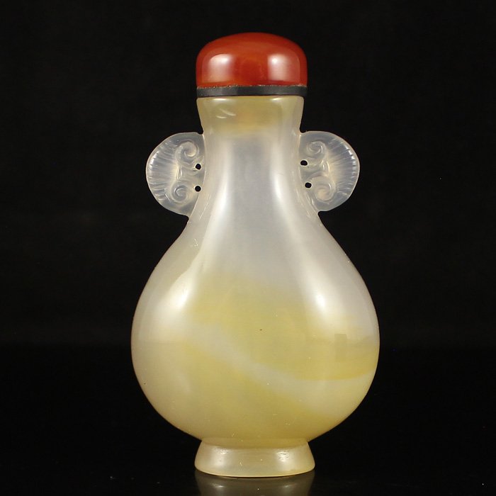 Beautiful Chinese Natural Agate Snuff Bottle (1 of 6)