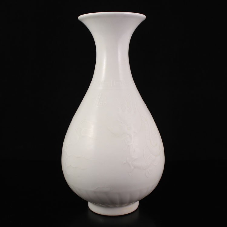 Chinese White Glaze Porcelain Vase w Dragon (1 of 6)