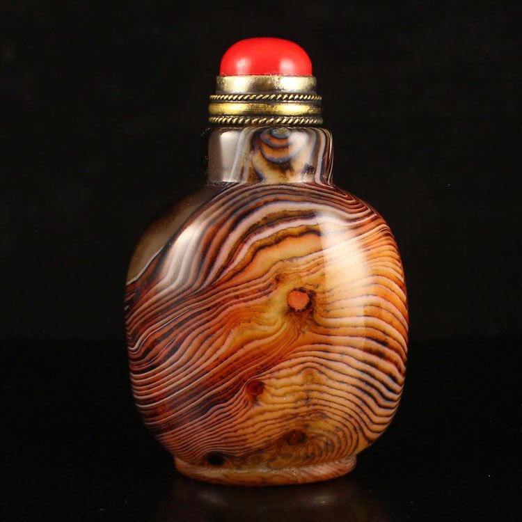 Beautiful Design Chinese Natural Agate Snuff Bottle (1 of 7)