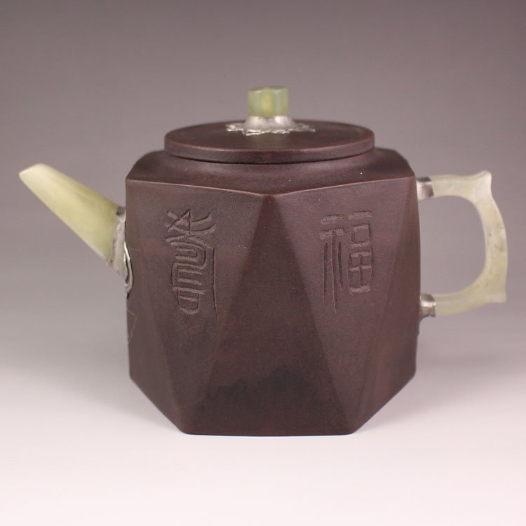 Chinese Yixing Zisha / Purple Clay Inlay Jade Teapot: Chinese Yixing Zisha / Purple Clay Inlay Natural Jade Teapot w Artist Signature Dimension: 156*99*104 (mm) 6.14*3.90*4.09 (in) Weight 0.71 lbs/321g