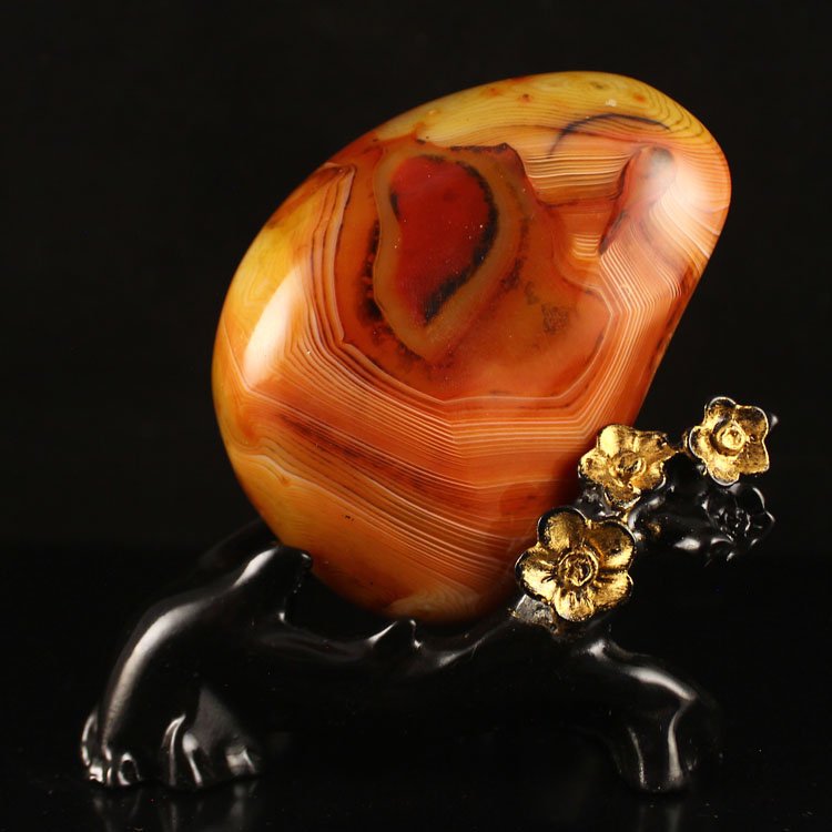 Beautiful Design Chinese Natural Agate Original Stone (1 of 6)