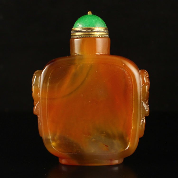Chinese Natural Agate Snuff Bottle (1 of 6)
