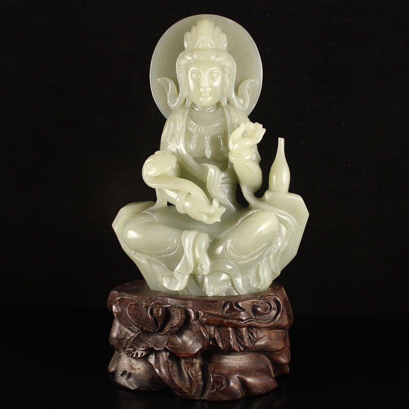Superb Chinese Natural Hetian Jade Statue - Kwan-yin (1 of 7)