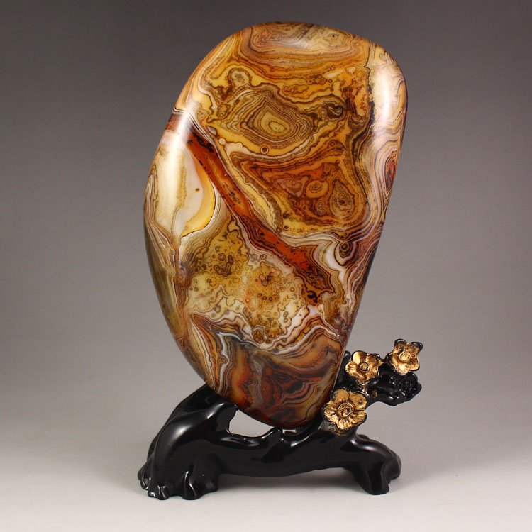 Chinese Natural Agate Original Stone Statue (1 of 5)